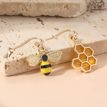 Load image into Gallery viewer, &quot;Bee &amp; Bloom&quot; Earring Set
